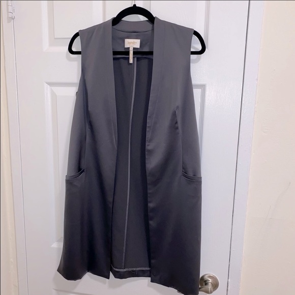 VEST Laundry by Shelli Segal Vest - Picture 1 of 13